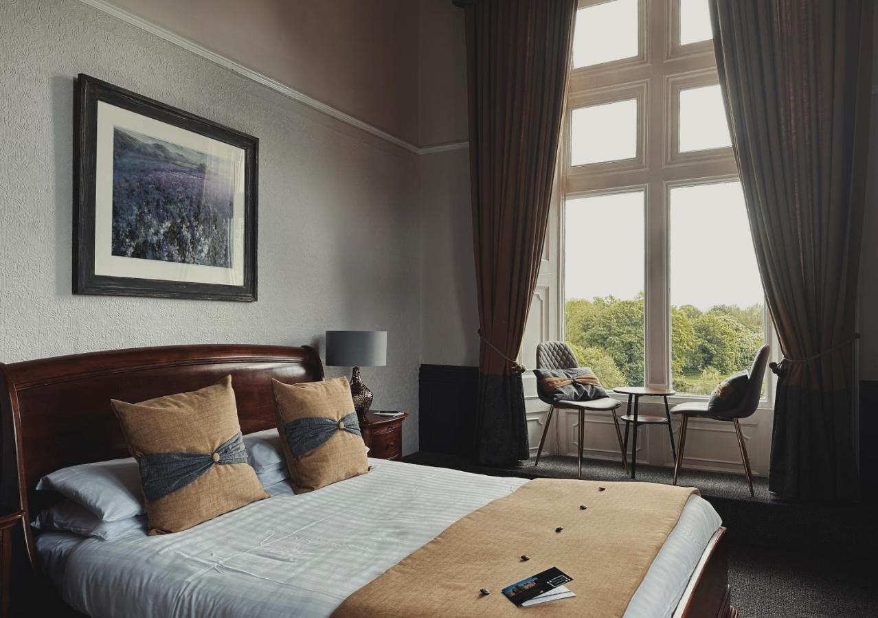 Cave Castle Hotel Саут Кейв Екстериор снимка
